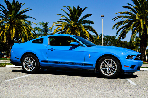 #htmlcaption_10024 5 min portrait with a Ford Mustang