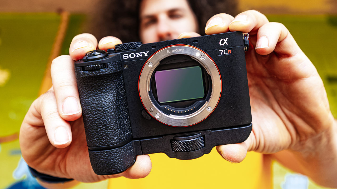 The Sony A7C II & A7C R Hands-On Review